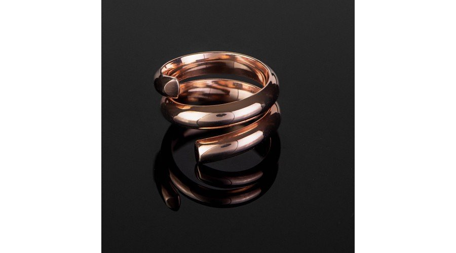 Пръстен пружина с позлата